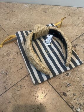 Lele Sadoughi Natural Straw Headband with Black & Cream Stripe Liner